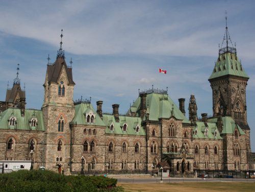 Canada Falling Short of 2030 Climate Target as Oil Sands Emissions Rise