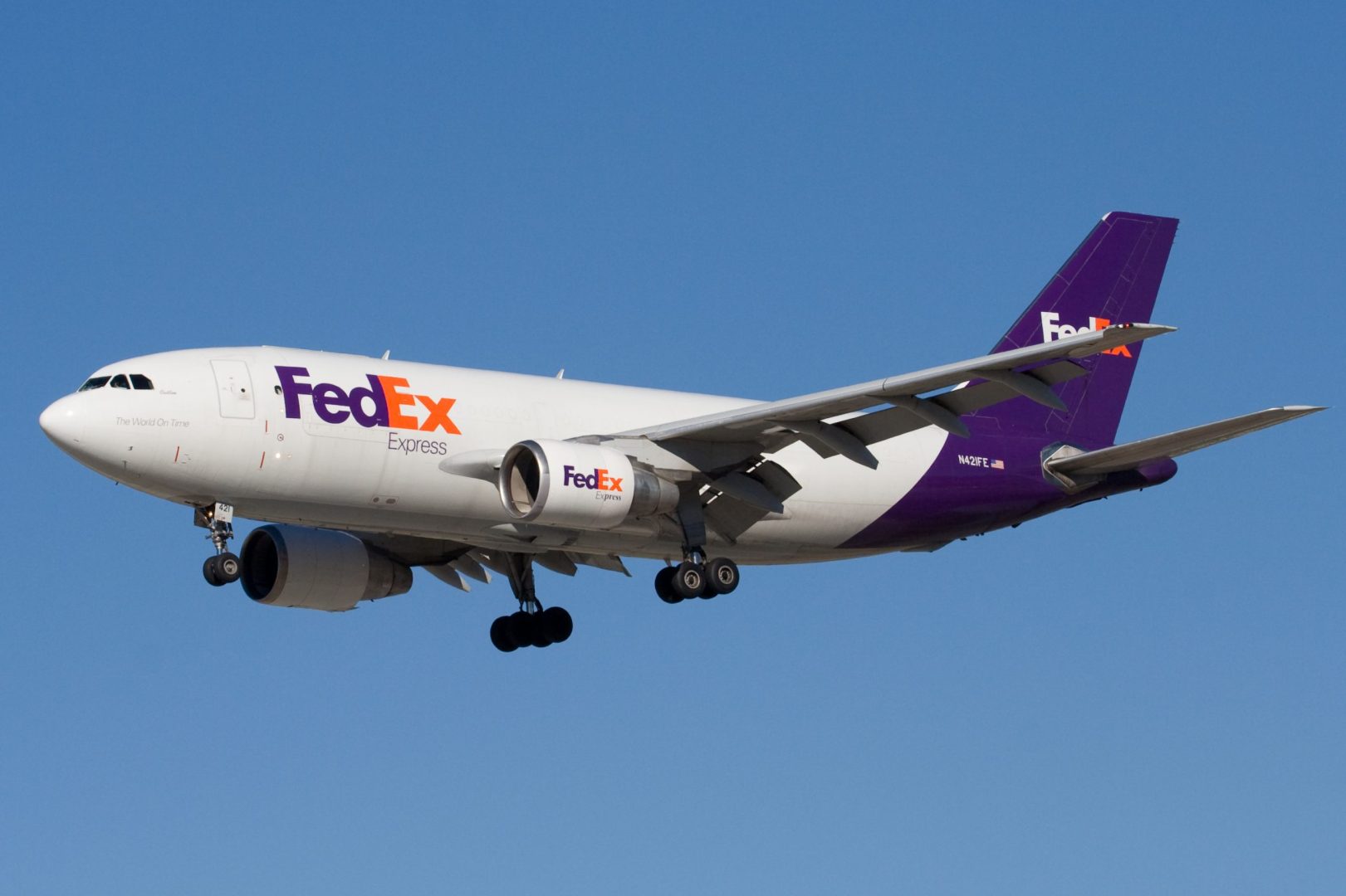 https://en.wikipedia.org/wiki/FedEx_Express