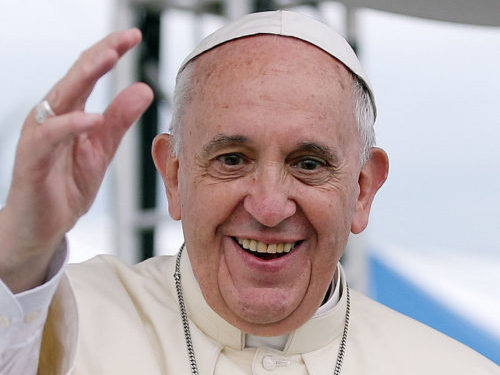https://commons.wikimedia.org/wiki/File:Pope_Francis_Korea_Haemi_Castle_19_(cropped).jpg