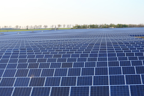China Leads ‘Race to the Top’ as Cleantech Shift Gains Strength