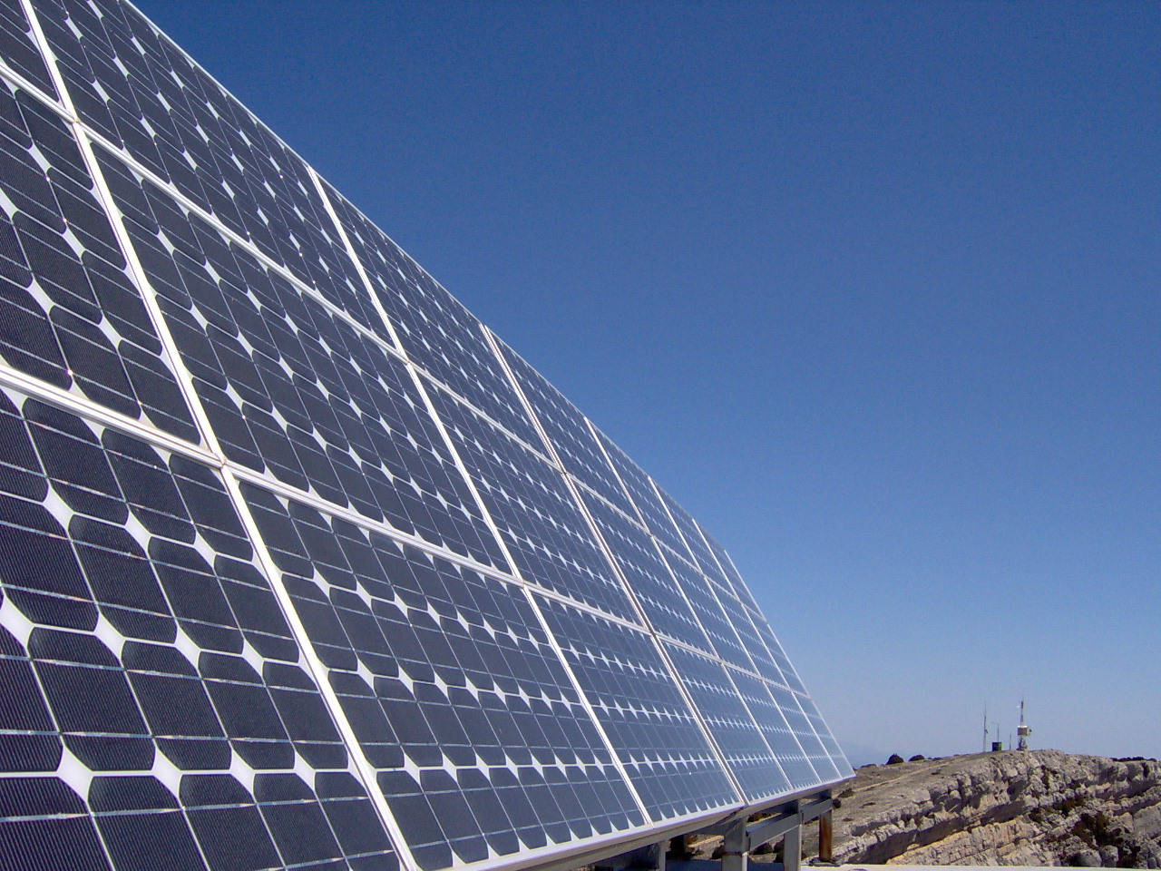 https://en.wikipedia.org/wiki/Solar_power_in_Idaho