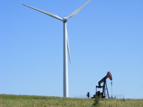 New Energy Transition Course Pitches Alternative to ‘Oil and Gas Forever World View’
